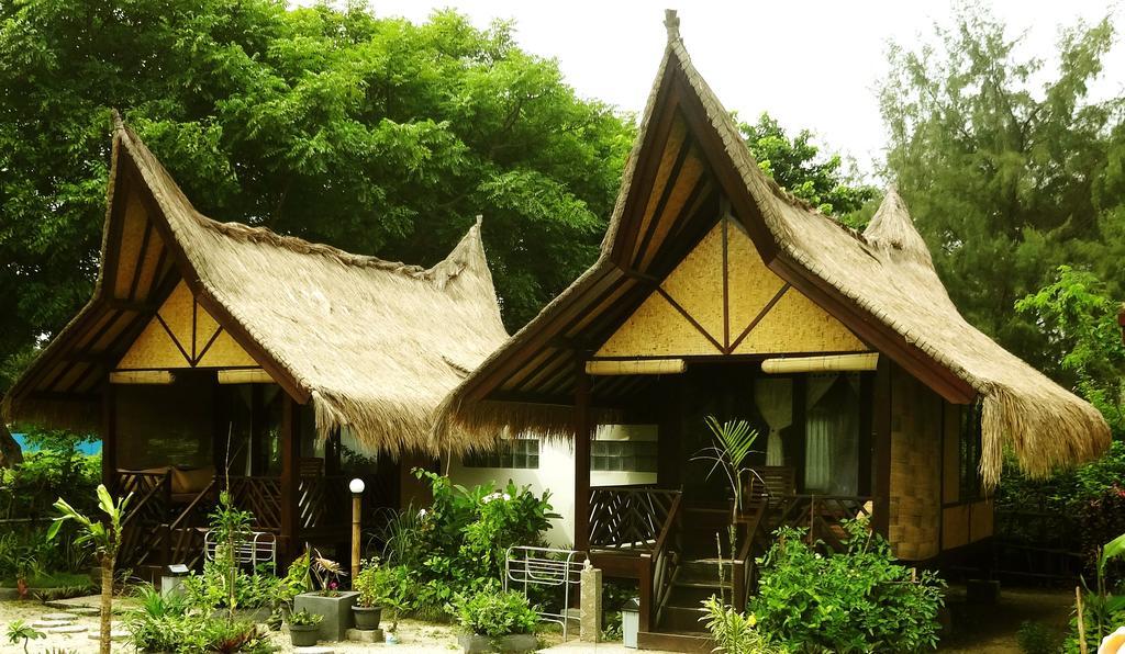 Ana Warung & Bungalows Gili Meno Exteriör bild