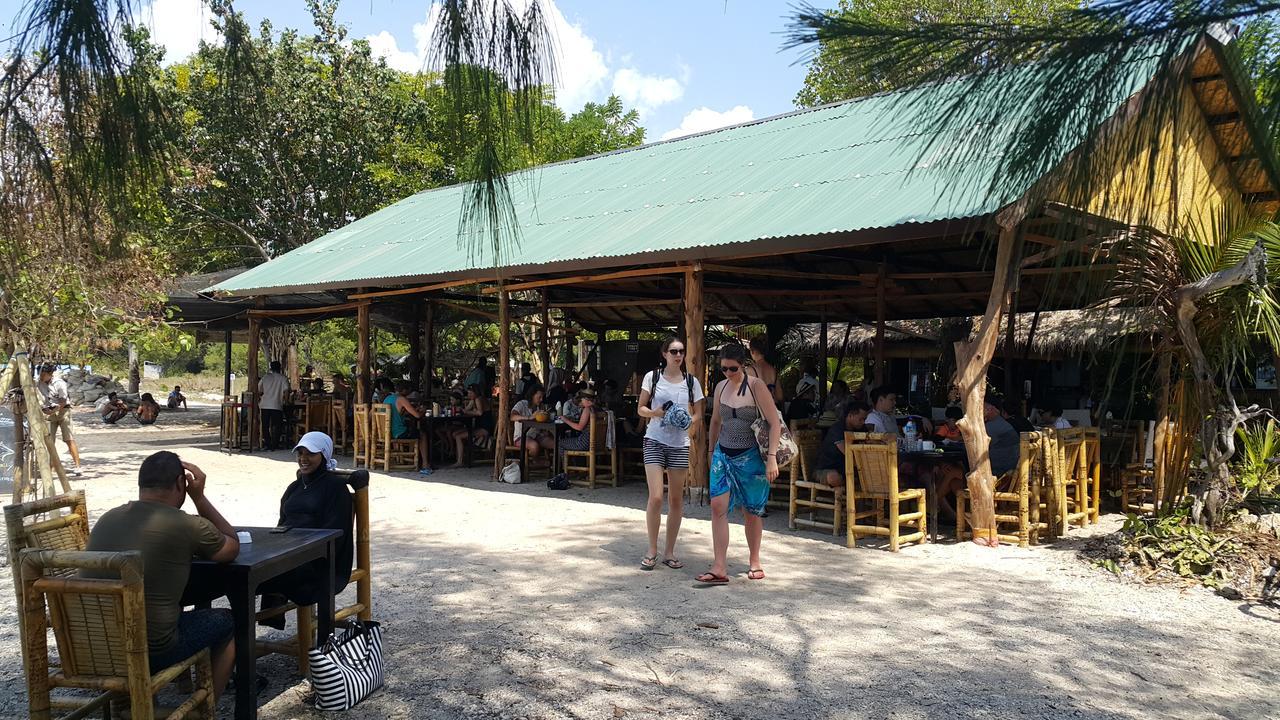 Ana Warung & Bungalows Gili Meno Exteriör bild